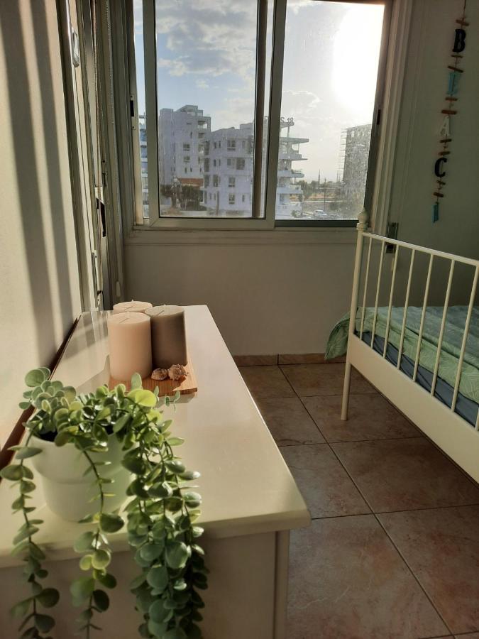 Sea-Esta Seaview Apartment, 200 Meters To The Beach Ларнака Екстериор снимка