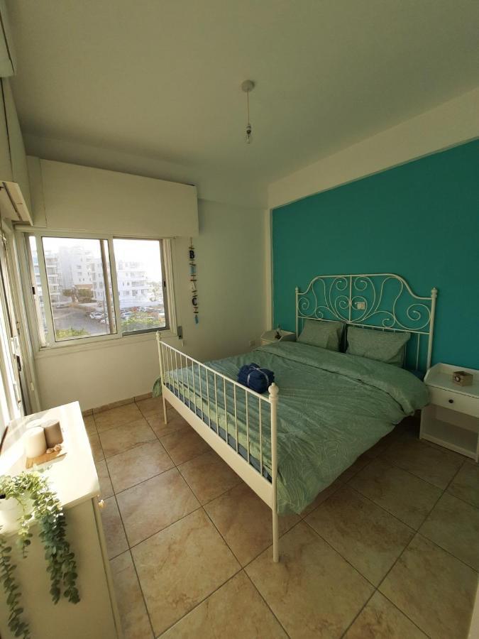 Sea-Esta Seaview Apartment, 200 Meters To The Beach Ларнака Екстериор снимка